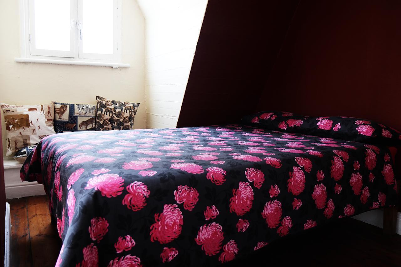 Urban Hive Backpackers Pansiyon Cape Town Dış mekan fotoğraf