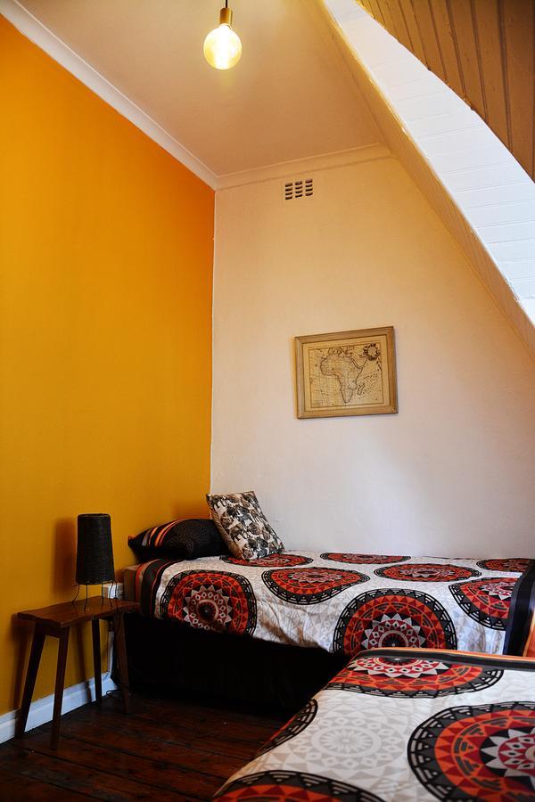 Urban Hive Backpackers Pansiyon Cape Town Dış mekan fotoğraf
