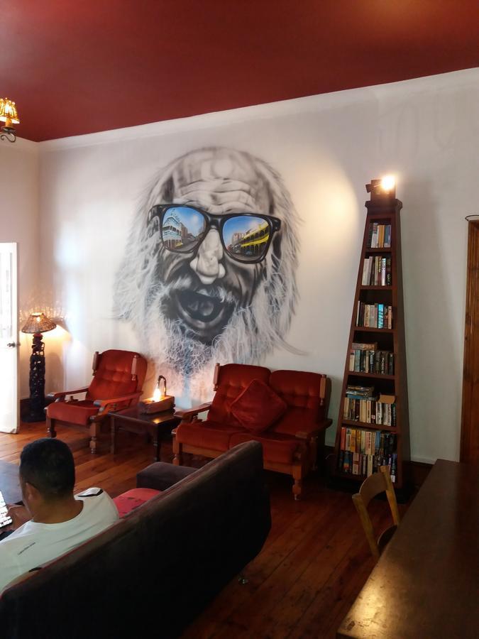 Urban Hive Backpackers Pansiyon Cape Town Dış mekan fotoğraf