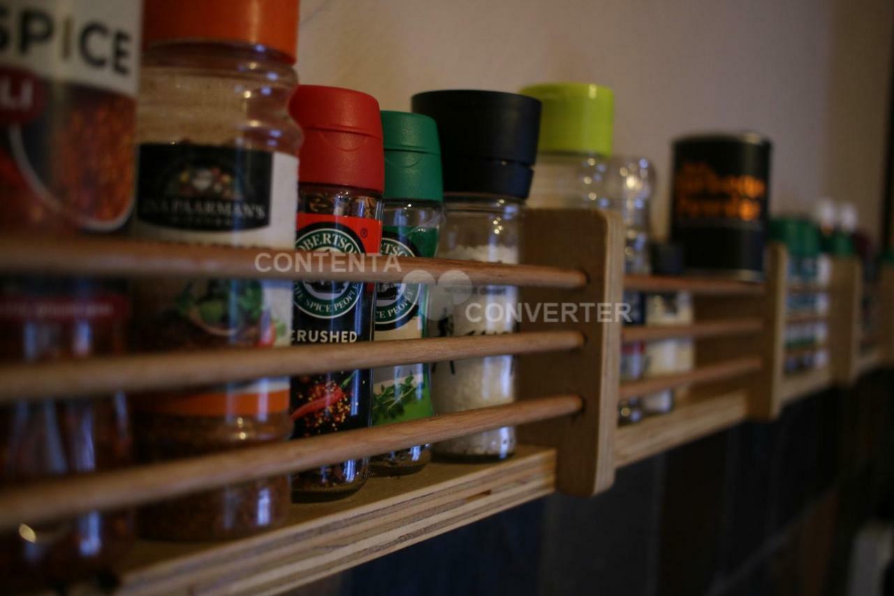 Urban Hive Backpackers Pansiyon Cape Town Dış mekan fotoğraf
